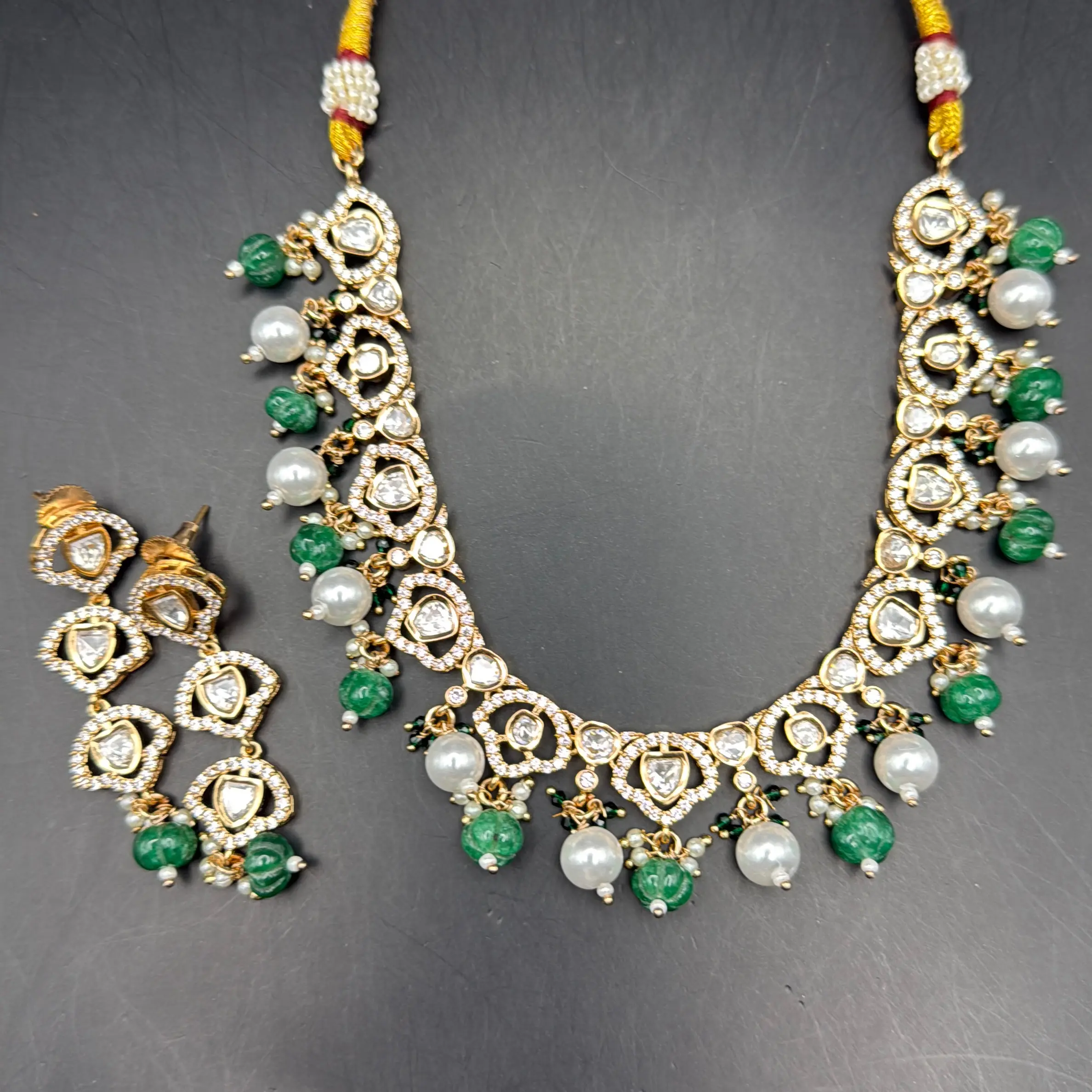 Arnifashion Polki Necklace - Women's Fashion Accessory
