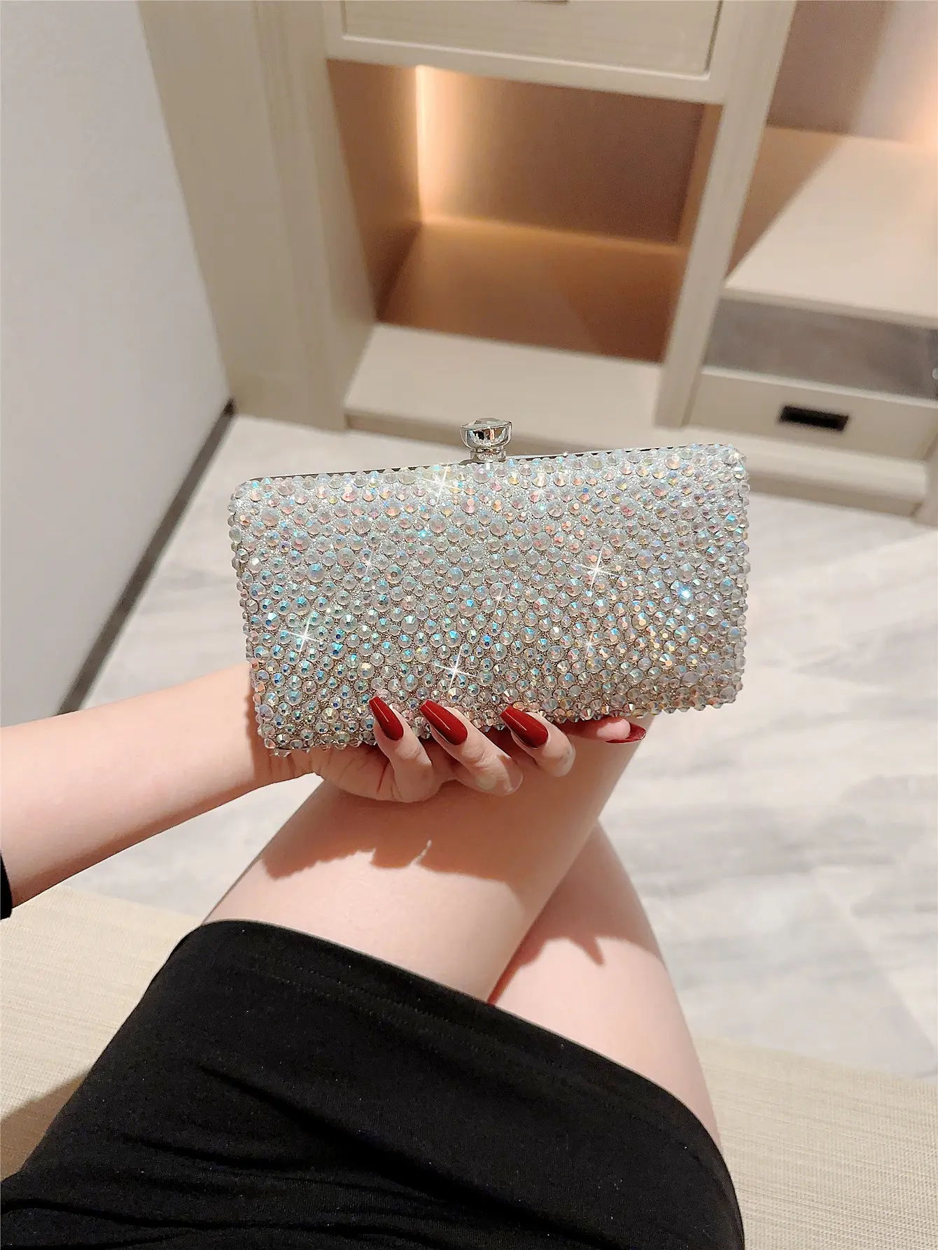 Bling Rhinestone Evening Shoulder Clutch Bag for Women, Sparkly Crystal Hard Shell Handbag with Detachable Chain, Wedding Prom Banquet Formal Party Purse