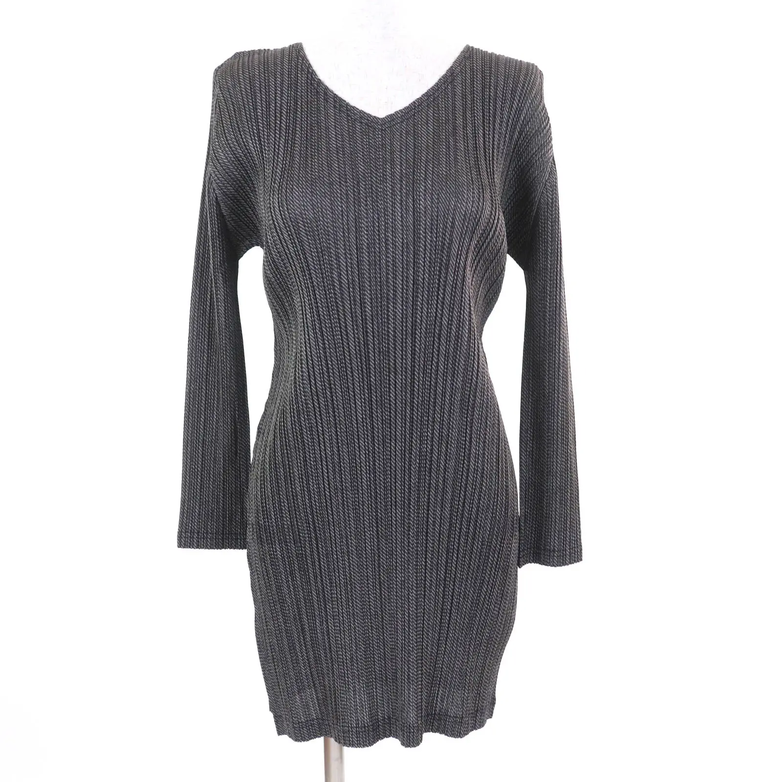 Pre-owned Issey Miyake Polyester Small Leather Goods PLEATS PLEASE PLEATS PLEASE Series Dress