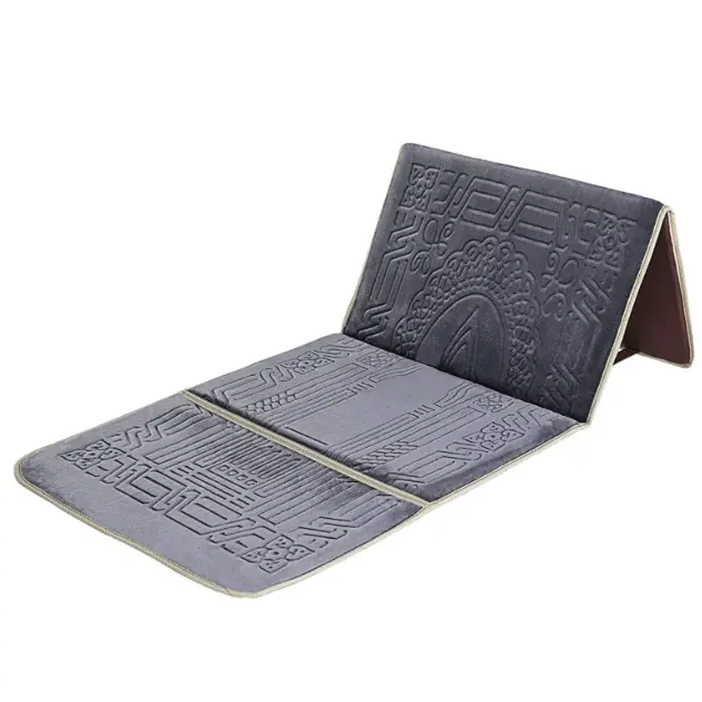 FOLDABLE ISLAMIC PRAYER MAT