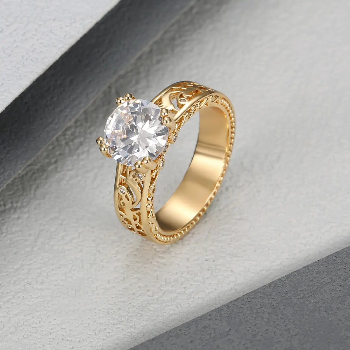Vintage Elegant Geometric Motif Unisex Artificial Zircon Ring - Cubic Zirconia Center Stone, Gold Accented Costume Jewelry, Ideal Anniversary Gift for Women, Cubic Zirconia Rings, Artificial Zircon Rings,summerwins