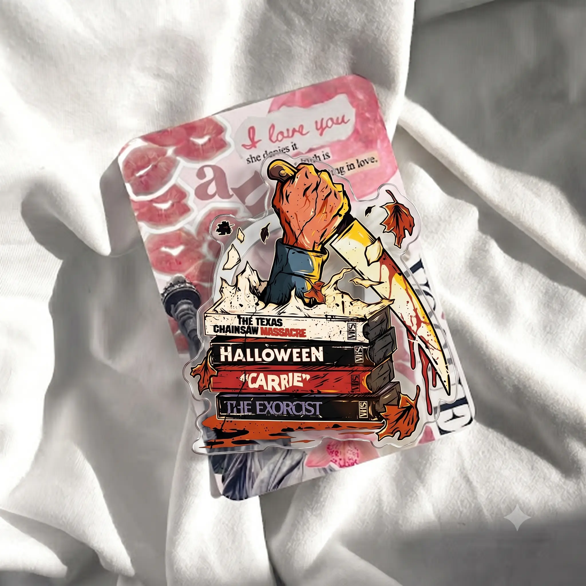 Spooky Slasher Phone Grip, Clear Acrylic Vintage Horror Accessory, Retro Movie Tape Design, Creepy Halloween Gift for Women, Teens, Film Fans and Dark Aesthetic Lovers