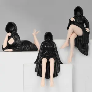 Mysterious Hooded Lady Shelf Decor, Gothic Black Robe Woman Figurine, Resin Dark Aesthetic Sculpture for Bookshelf, Desk, Halloween & Year-Round Display