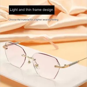 1 Pair of Ultra-light New Frameless High-end Women's Reading Glasses, Cut-edge Inlaid with Beads, Fashionable and Stunning