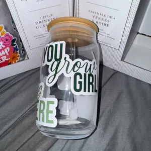 Custom Cups - Versatile Glass & Plastic Beverage Drinkware Options for Everyday and Special Occasions - Water Bottles, Bottles