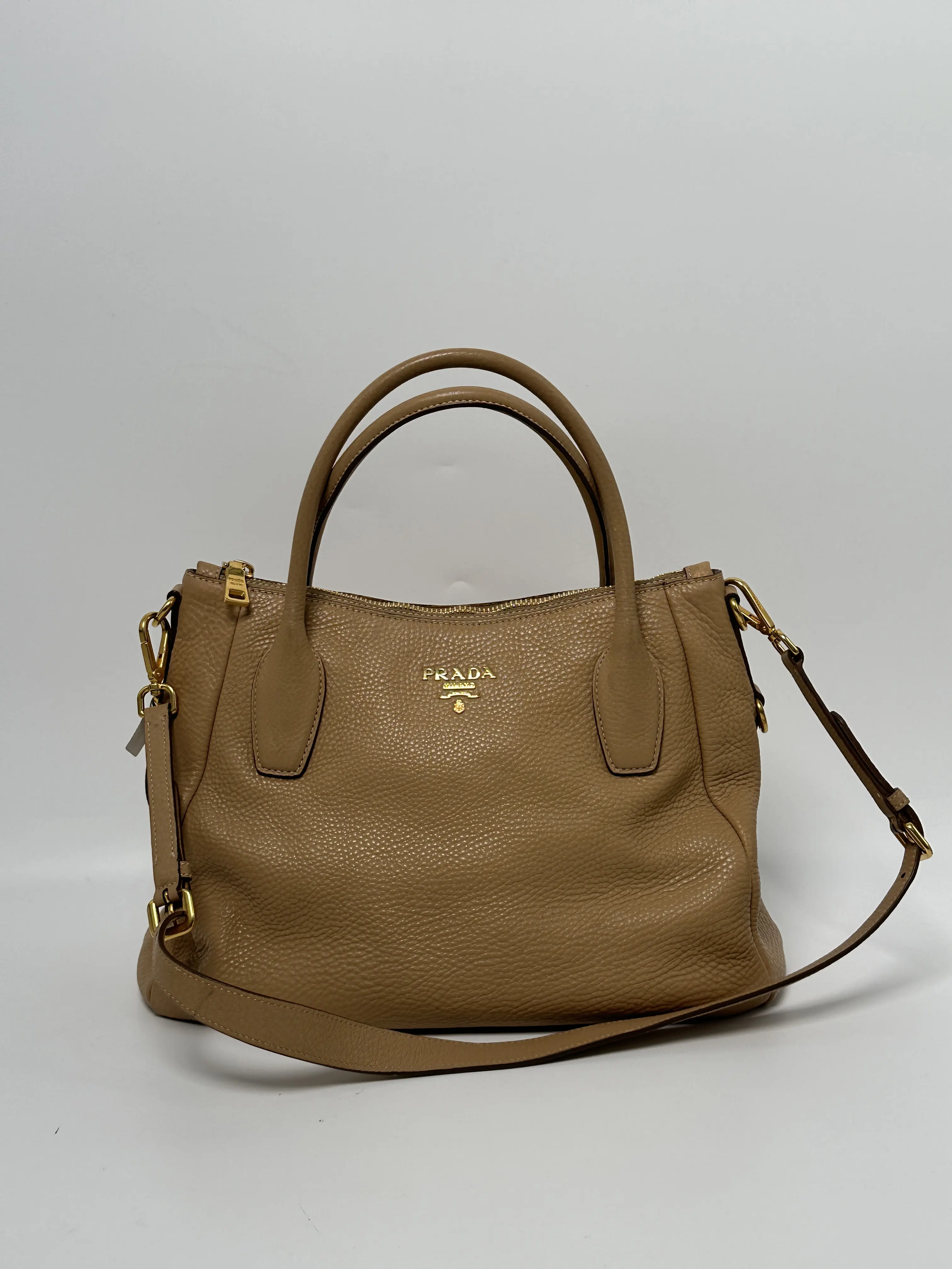 Pre-owned PRADA leather Shoulder Bags Vitello Daino Shopping Tote Beige Shoulder Bag Top Handle Handbag JA917PR