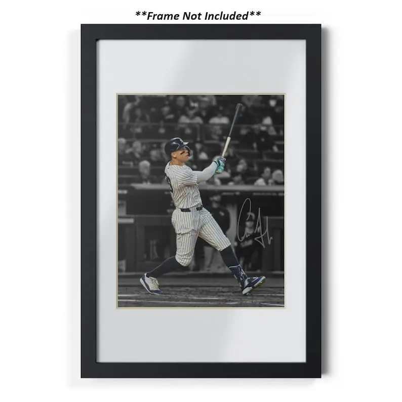 Aaron Judge New York Yankees Signed Photo Autograph Print Poster Wall Art Home Decor - No Frame