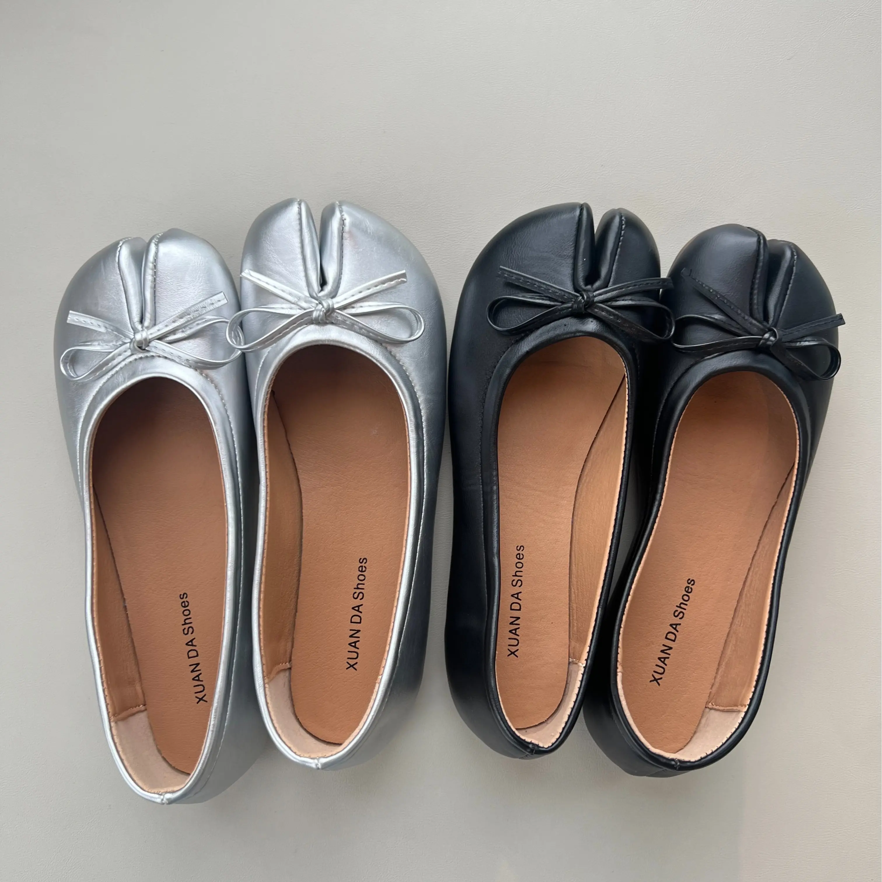Women's Metallic Silver Black Soft Leather Split-Toe Flats, Minimalist Bow Slip-Ons with Ankle Coverage, Plain Chic Casual Footwear for Dating, Walking, Dress Occasions, Slip On, Cute Ballet Flats, Ballet Shoes