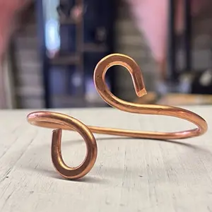 Hammered handmade copper bangle bracelet