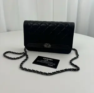 Pre-owned LAMBSKIN Shoulder Bags CHANEL BAG NEW YEAR DEAL