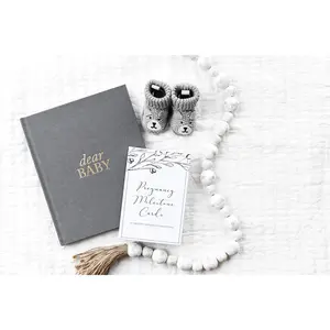 Pregnancy Gift Bundle for Expecting Moms: Pregnancy Journal + Pregnancy Milestone Cards | Pregnancy Announcement