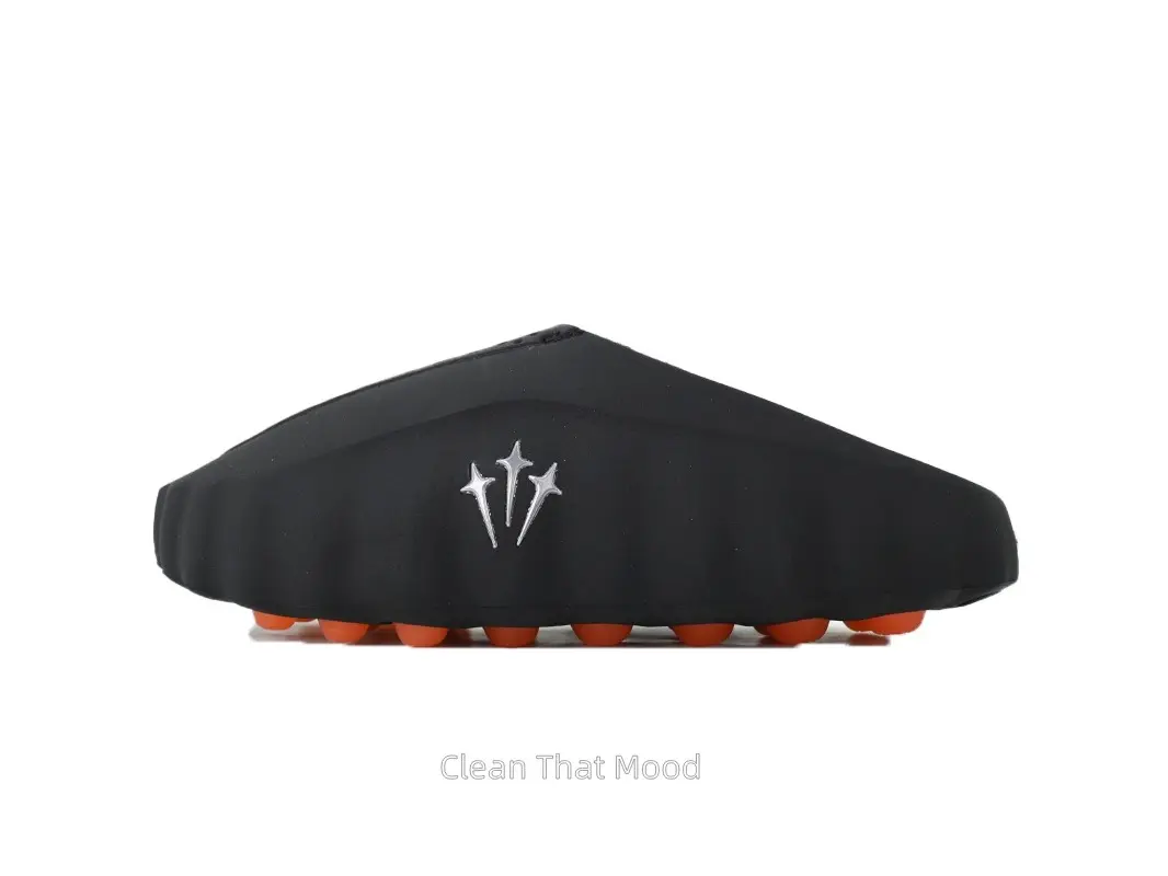 Men’s Two-Tone Black Orange Hollow Wavy Closed Toe Mule Slides With Star Logo, Vintage Hip Hop Soft EVA Clogs, Lightweight Massage Cushioned Post Workout Recovery Slide Shoes