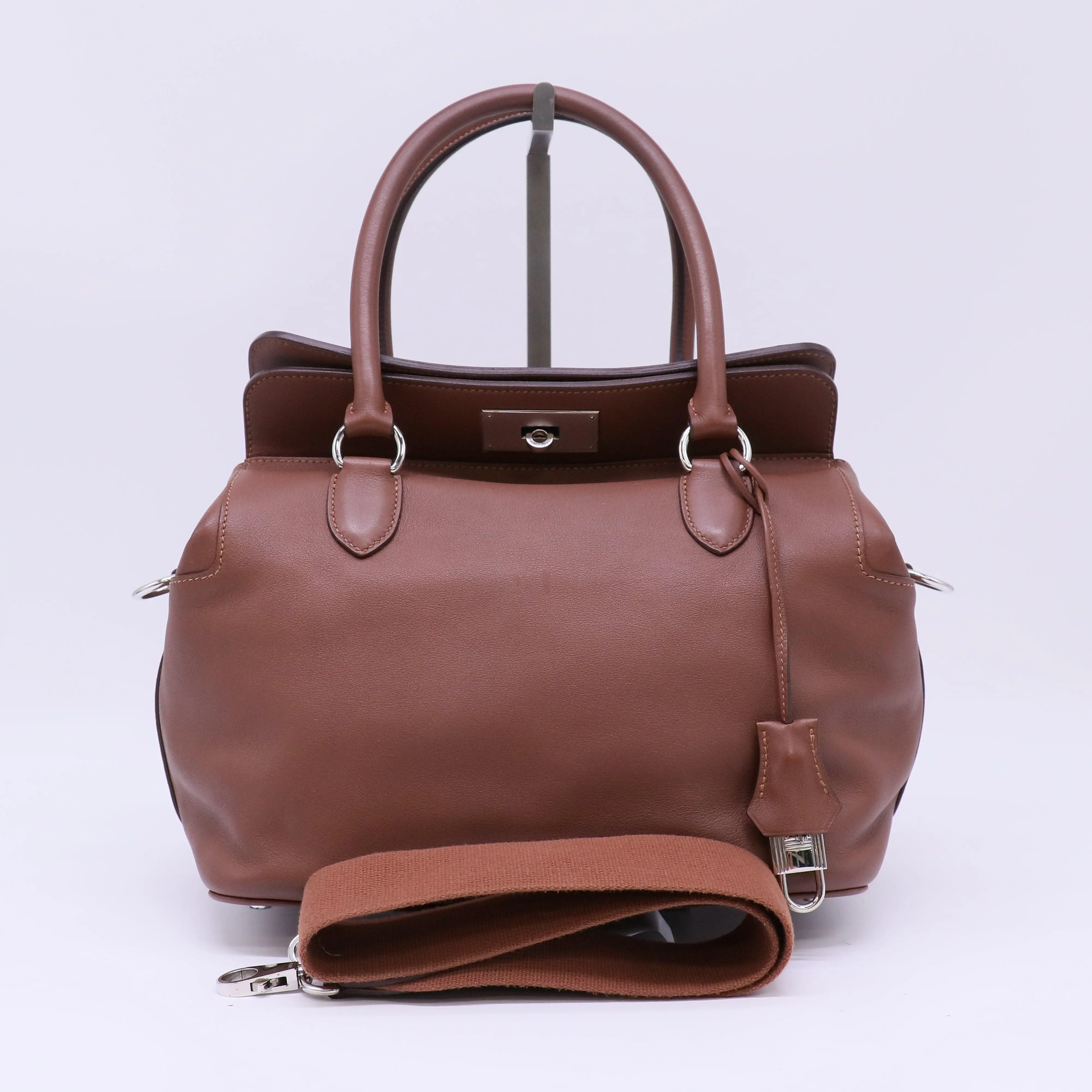 Pre-owned HERMÈS Leather Tote Bags Hermes 26cm Argile Swift Palladium Plated Toolbox Bag B22172
