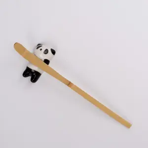 Japanese Chashaku Includes 1 Matcha Scoop and 1 Tea Spoon Holder, Brown Traditional Bamboo Matcha Spoon for Matcha Tea and Coffee