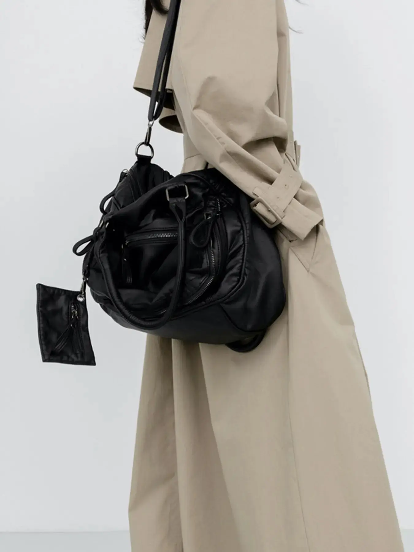 Rivet Crossbody City Bag for Women, Premium Shoulder Bag, Large Retro Washed Leather Handbag Purse, Vintage Y2K Hobo Shoulder Bags, Stylish Crossbody Bags, Fashionable Crossbody Bag, Trendy Shoulder Bag, Fashionable Unique Bags