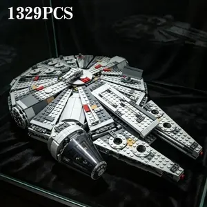 2026 stock new movie original 1329PCS/PZS space attack spacecraft Millennium Falcon war ship model compatible with 75105 05007 79211 69900 S7101 10467 81009 building block set, Building Blocks Set, children's DIY handicraft STEAM toy birthday gift