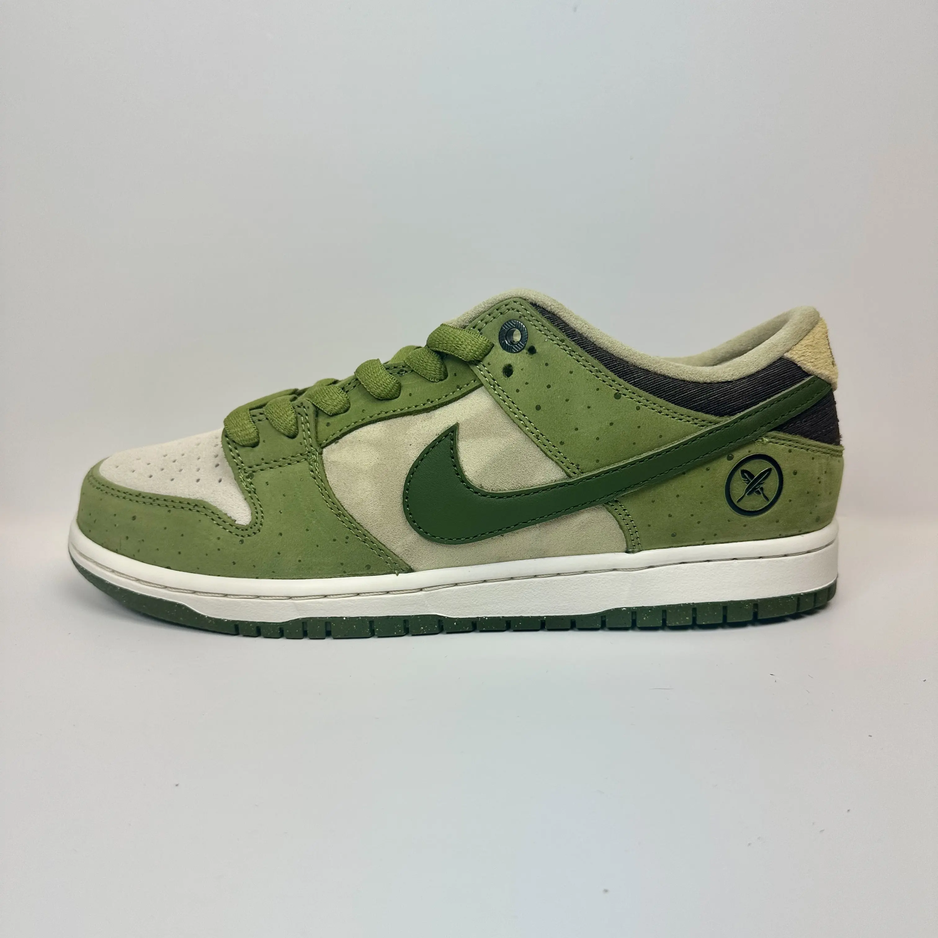 Pre-Owned Nike SB Dunk Low Yuto Horigame Matcha HF8022-300 Unisex Low-Top Closed Athletic Footwear - Green Suede & Leather Sneakers, Japanese Aesthetics-Inspired Casual Shoe