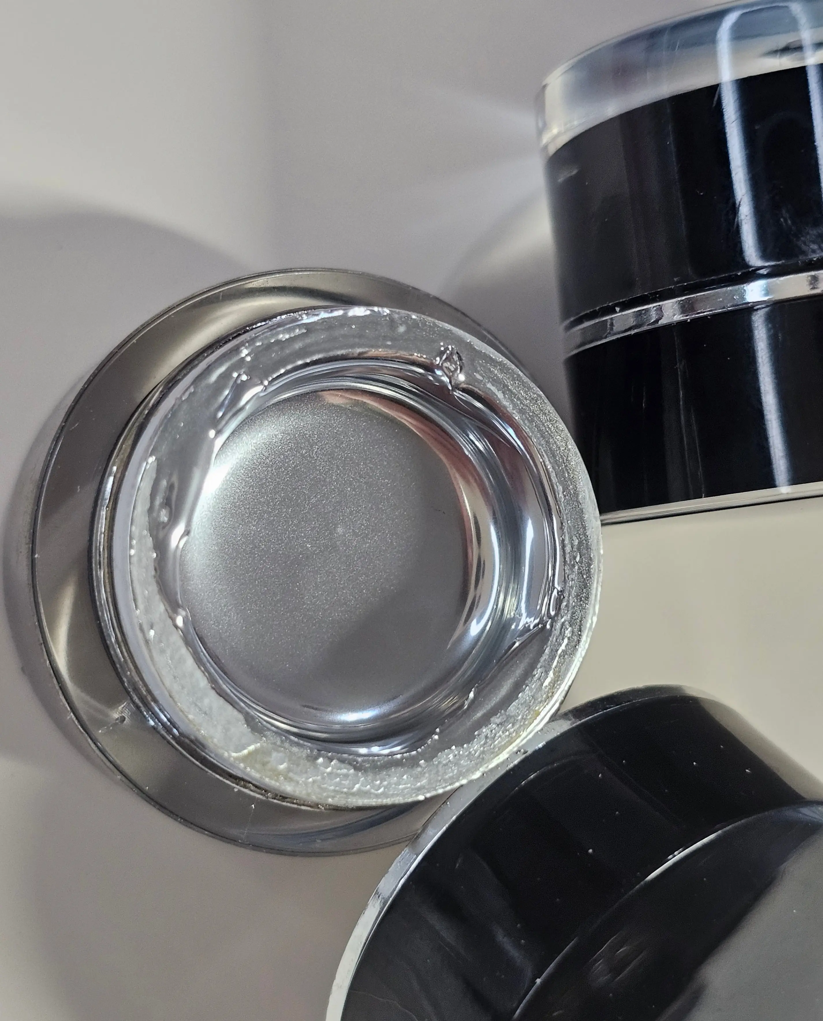 Saint Majo Metalic Silver Mirror Gel | Chrome Effect Gel Polish