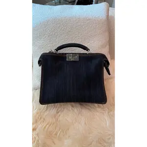 Pre-owned FENDI canvas Shoulder Bags Peekaboo bag