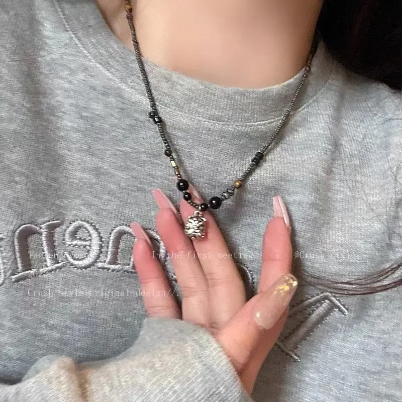 XL 013 China Chic Xingshi Necklace