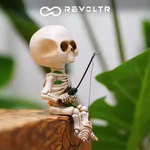 Fishing Skeleton Man Car Decoration Halloween Creative Spooky Skull Resin Statue Cute Garden Ornament Home Desktop Office Fish Tank Decorative Craft Horror Figurine Halloween Gift Fun Car Accessories Car Decor Holiday Gift