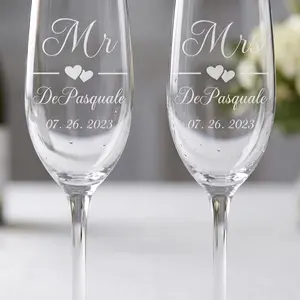 Personalized Bride & Groom Champagne Flutes Elegant Toasting Glass Set with Custom Names and Date for Wedding Celebrations