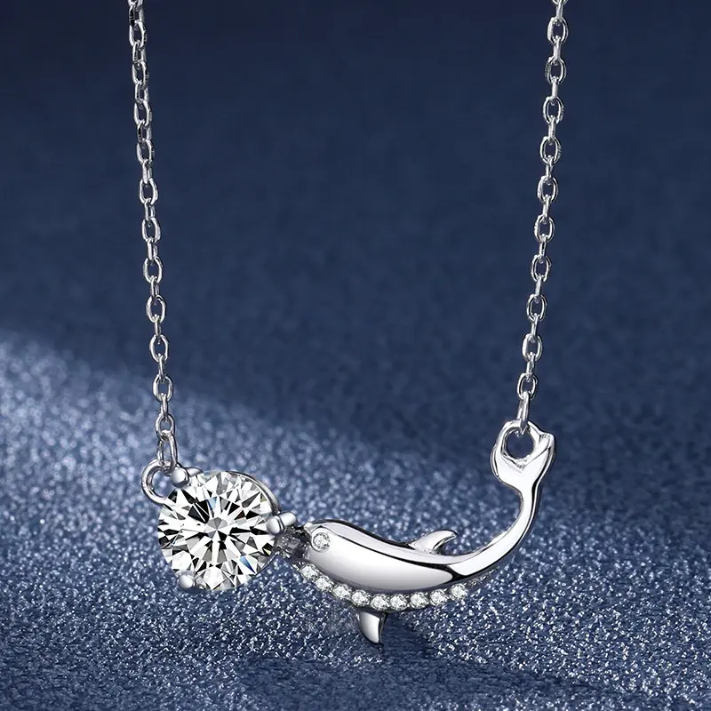 Dolphin necklace 1 carat