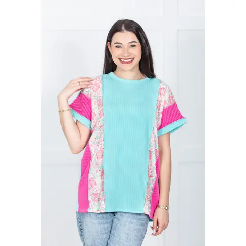 Women's Downtown Delight Polyester-Spandex Blend Slim-Fit Stylish Short-Sleeve Blouse - Fit for 1x, 2x (18-22), 3x (22-24) T Shirts Women, Casual Wear That Moves With You