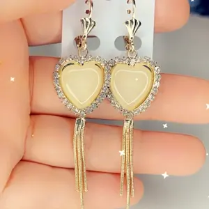 Arete largó Corazón color arena Oro Laminado Female Casual