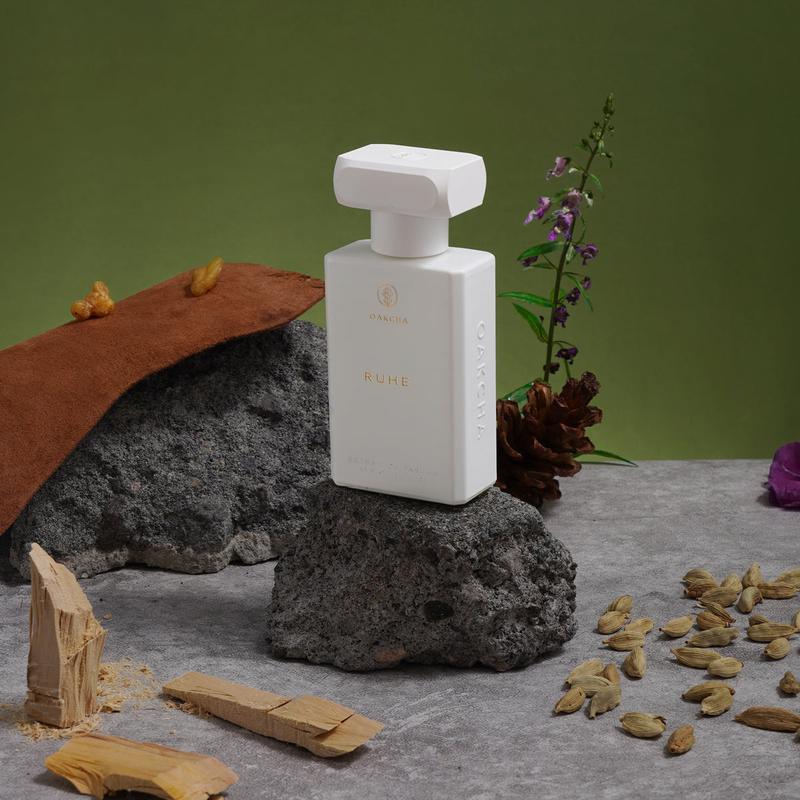 Ruhe – Woody Powdery Leather Extrait de Parfum | Iris, Sandalwood & Leather | Unisex Fragrance