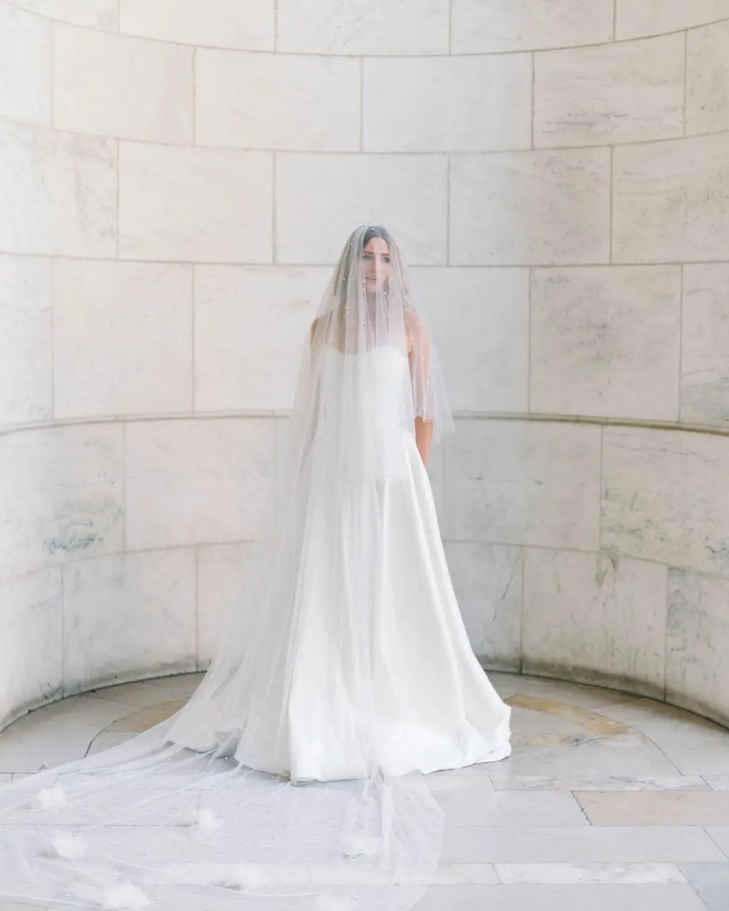 White Lily Veil