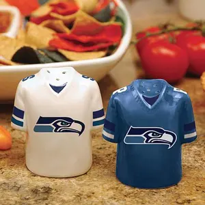 Football Fan Shop Gameday Ceramic Salt and Pepper Shakers - Seattle Seahawks
