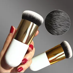 Single Foundation Brush Makeup Applicator, Soft-Bristle BB Cream Brush, Portable No-Cake Powder Blush and Makeup Blending Brush Beauty Tool