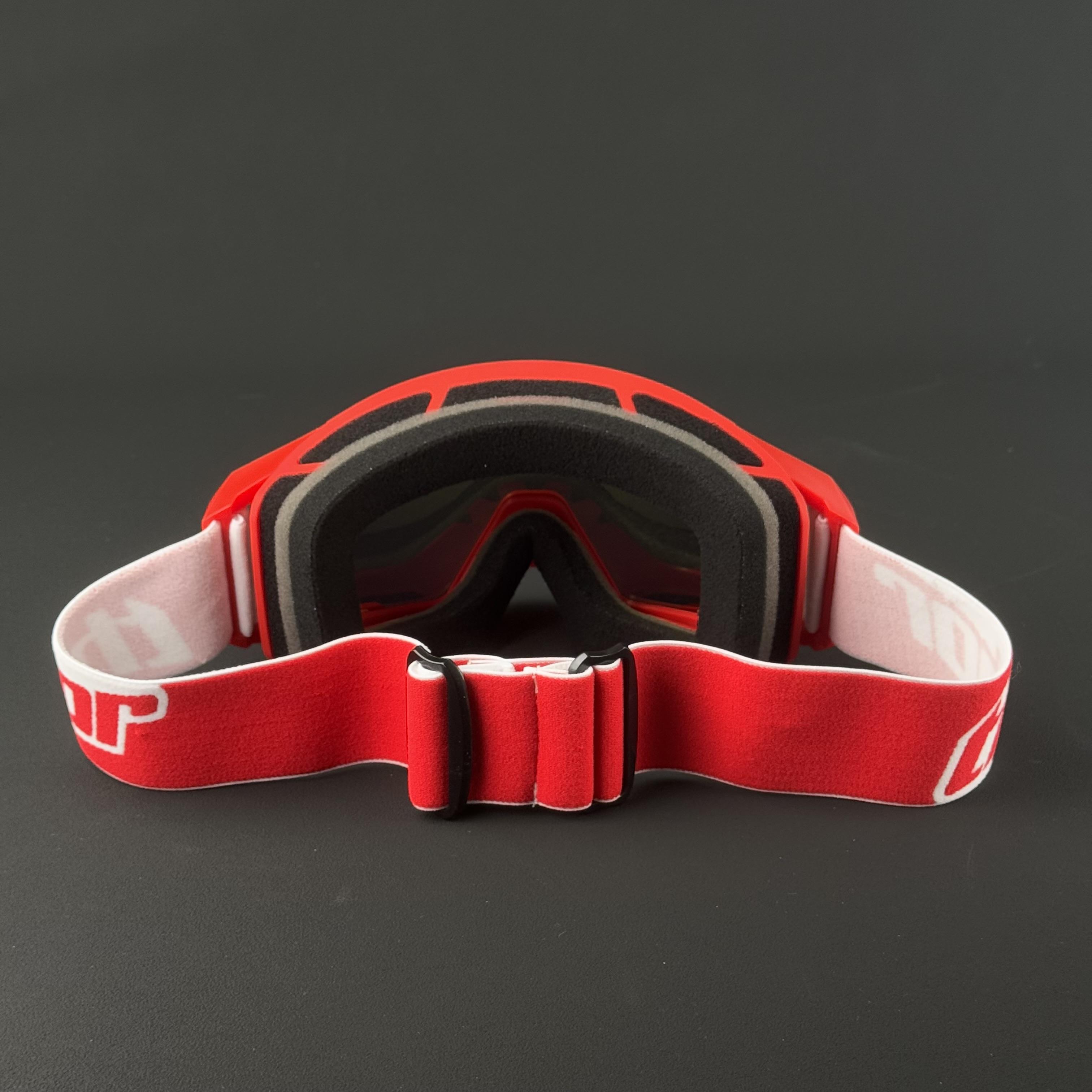 Thor-style motocross goggles with mirrored lenses, adjustable strap, anti-fog, and UV400 protection. Off-road riding eyewear for outdoor use, suitable for motorcycles, ATVs, and skiing.