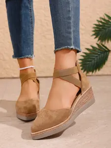 Women's Wedge Heel Thick Rubber Sole Sandals, Cross Strap Open Toe Woven Shoes, Comfortable Fashion Summer Casual Footwear for Daily Outdoor Activities