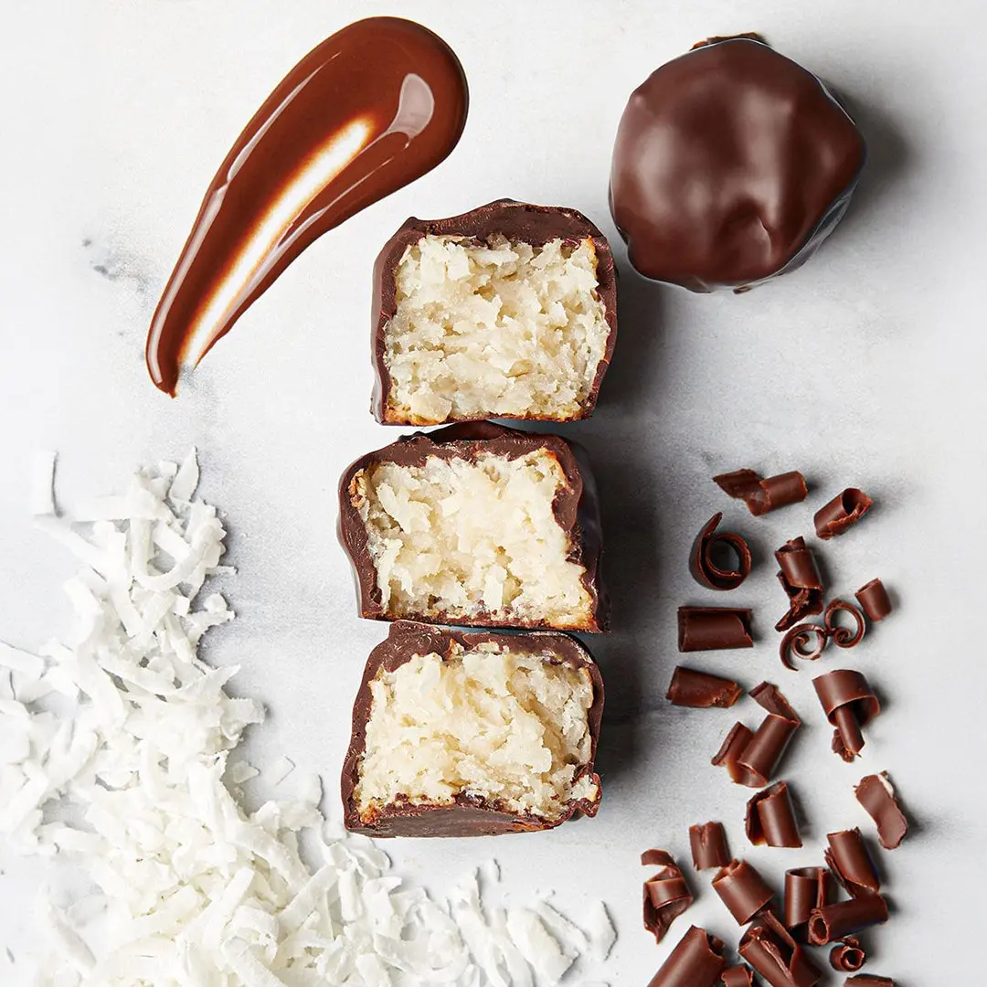Simple Dark Maccs – Toasted Coconut Treat with Belgian Dark Chocolate