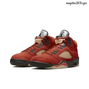 Retro Dunk on Mars Fashionable Classic sports shoes Outdoor Running shoes Comfortable Basketball shoes