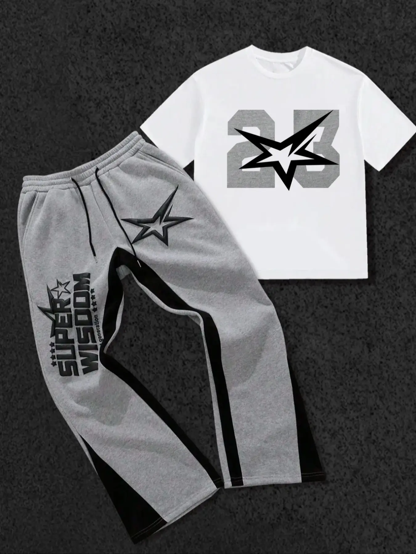 This men's two-piece set includes a star-print graphic T-shirt and a pair of fitted trousers. The crew neck short-sleeved T-shirt and slim-fit trousers are made of knitted fabric, suitable for everyday wear and all seasons.