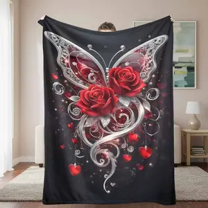 Romantic Butterfly and Red Rose Flannel Blanket with Elegant Heart Pattern， Soft Cozy Warm Decorative Throw for Bedroom， Living Room， Anniversary， Valentine’s Day， Wedding Gift
