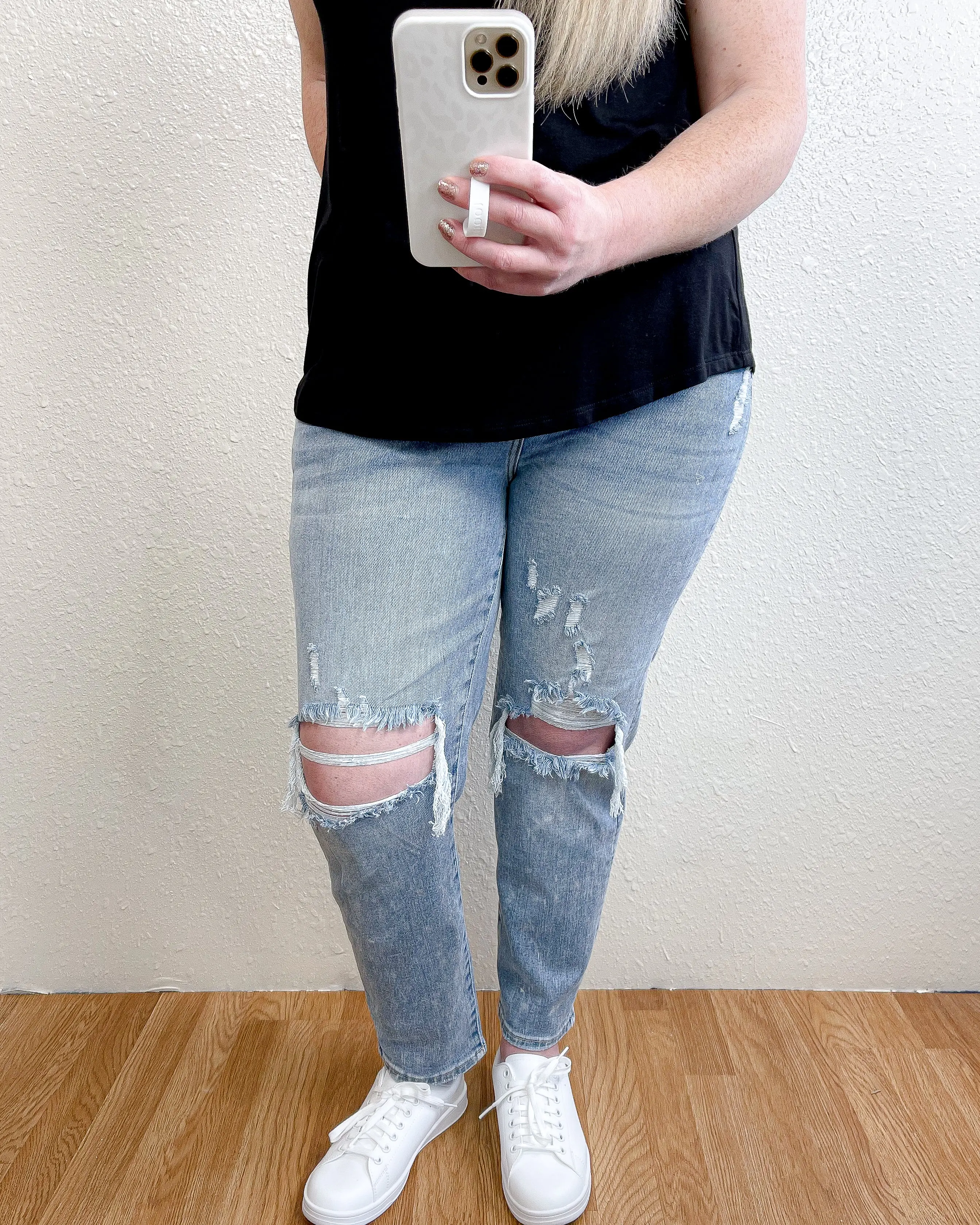 Plus Distressed Mom Jean