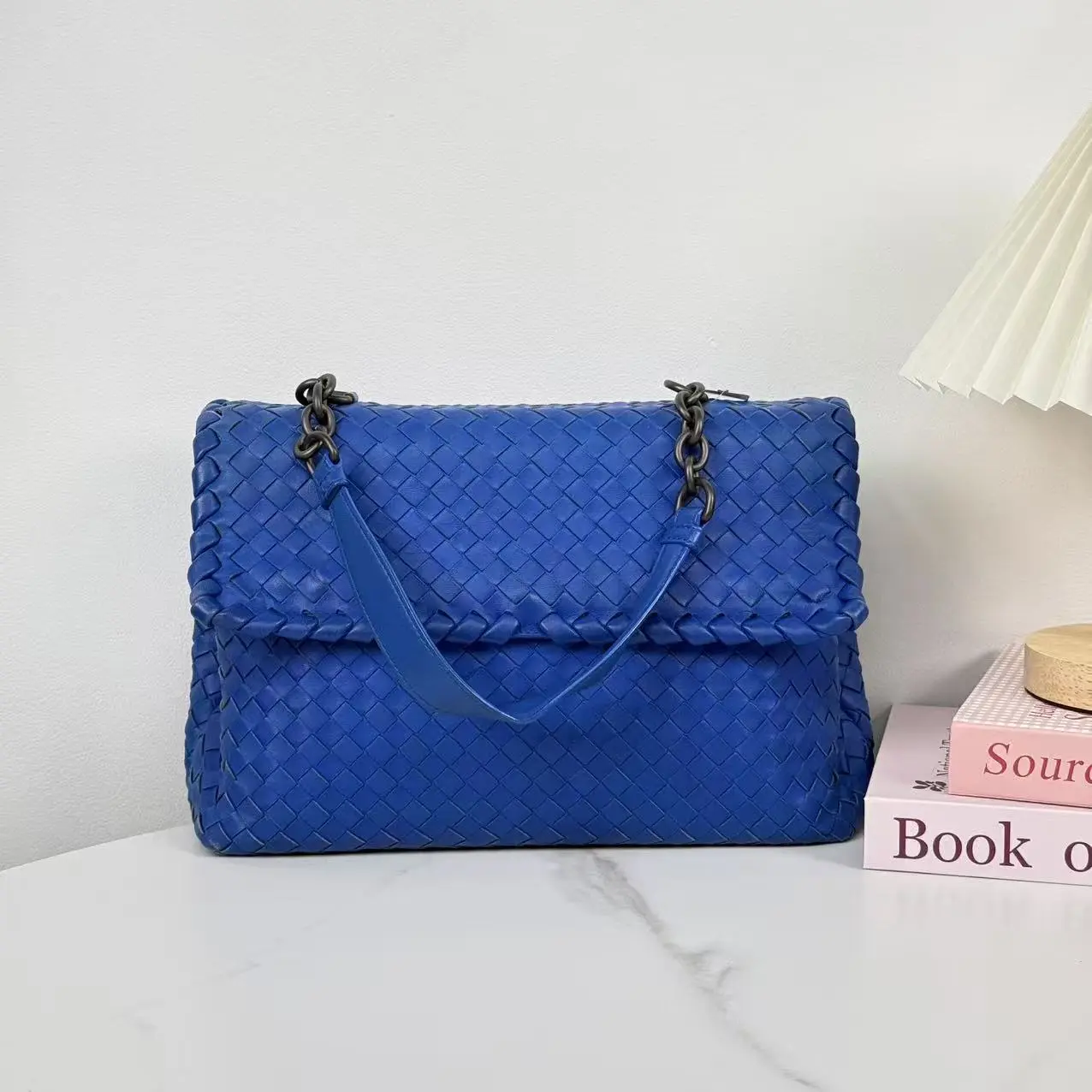 Pre-owned BOTTEGA VENETA Intrecciato Olimpia Shoulder Bag