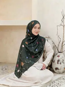 Women Floral Print Hijab Scarf, Soft Long Beach Shawl Headscarf, Muslim Daily Wear Accessory, Fashionable Ladies' Clothing, Modest Hijab, Turban Hijab