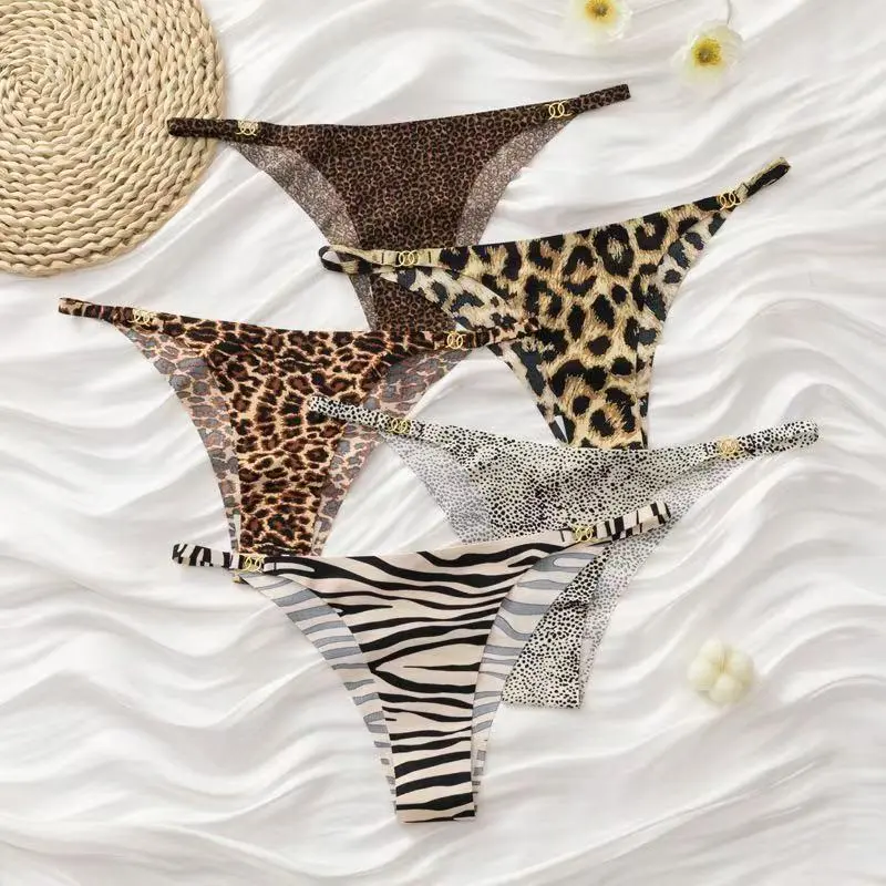 Voenxe Women's Seamless Thong Underwear, 6-Pack No Show Leopard Bottoms with Straps for Lady Beach & Workout, Breathable Soft Panties