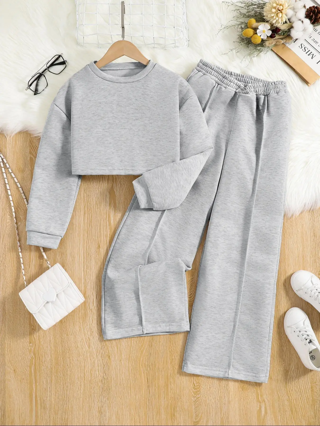 Two-Piece Set Toddler Girl's Solid Crew Neck Top & Irregular Hem Sweatpants, Casual Fashion Cozy Outfits for Daily Outdoor Wear, Toddler Girls Clothin