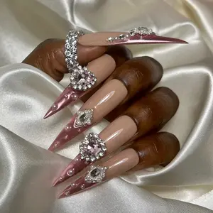 Majesty Press On Nail