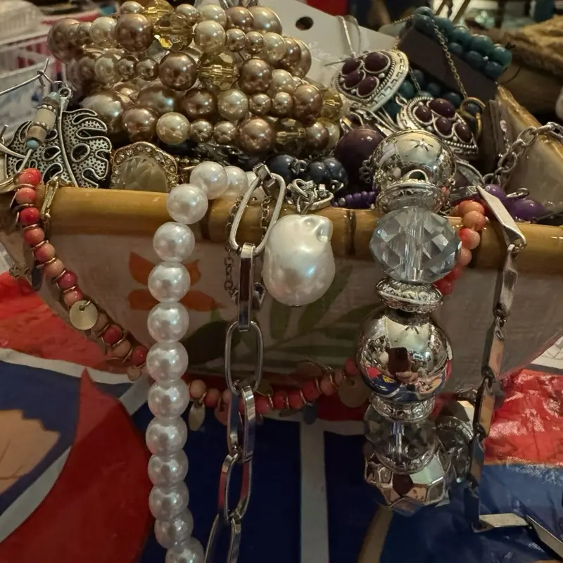 Jewelry jar 471