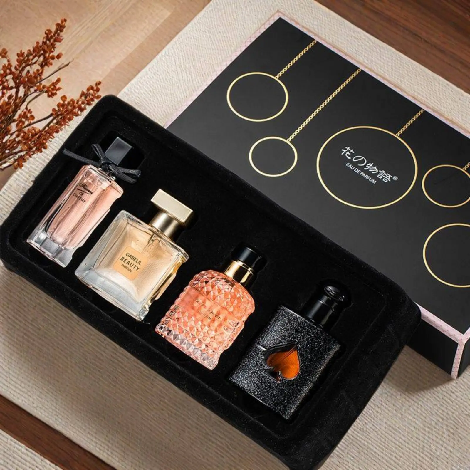 Women's 4-Pc Long-Lasting Fresh Floral Eau De Parfum Gift Set, Luxury Unisex Fragrance Kit, Perfumes for Women's Gifts (Birthday, Valentine's Day), Womens Gifts