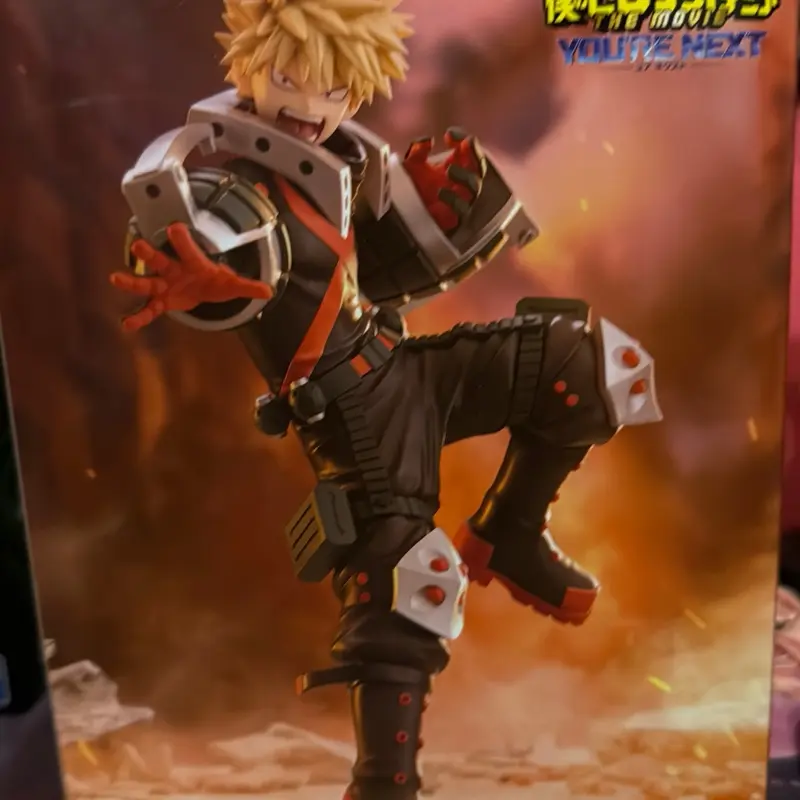 Anime figure Bakugo figure