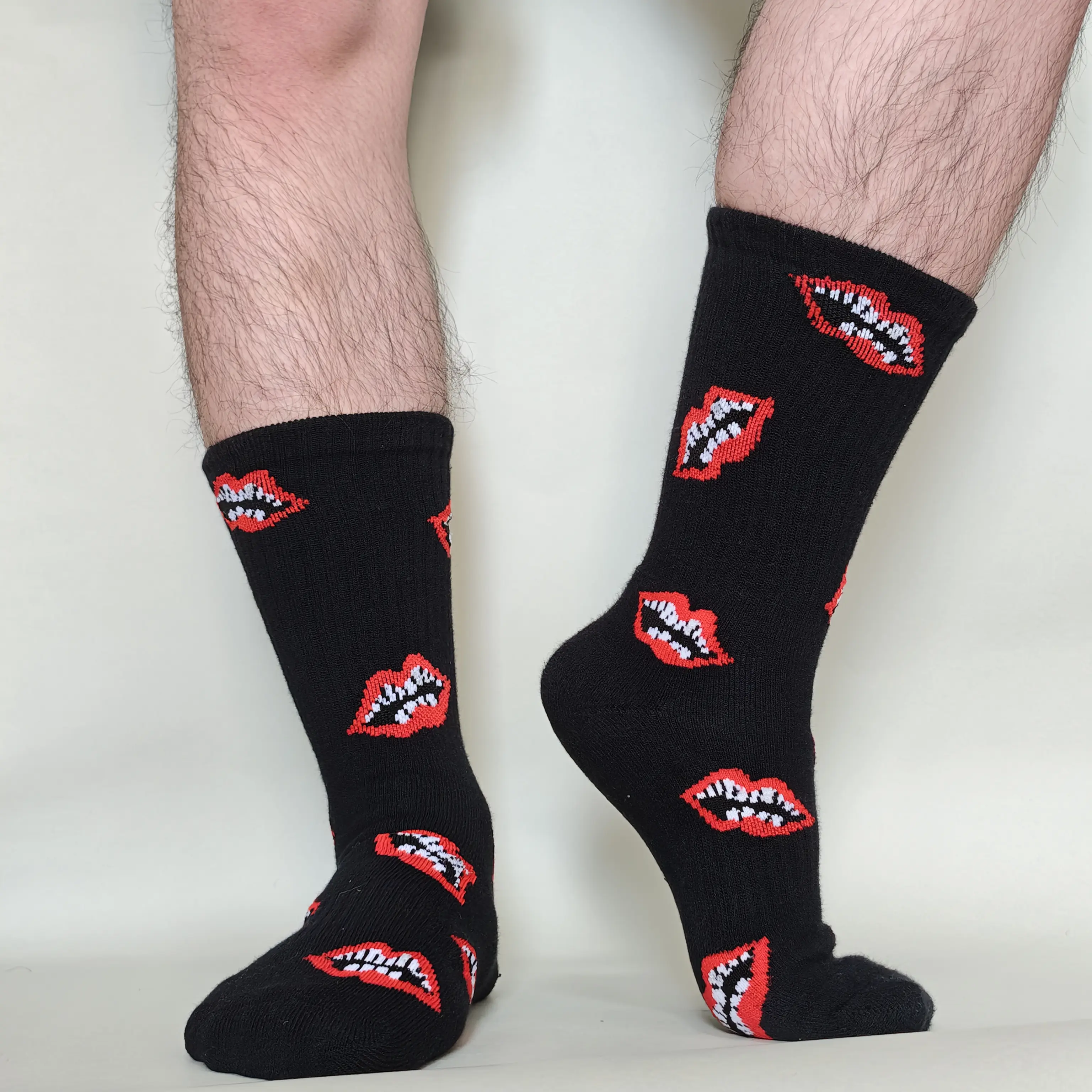 Men's mid-calf socks, individually packaged cotton socks, sports socks, casual couple socks, lip socks