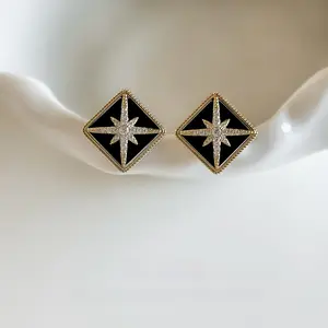 Vintage black square diamond-embellished octagonal star earrings, women's French light luxury Korean style earrings